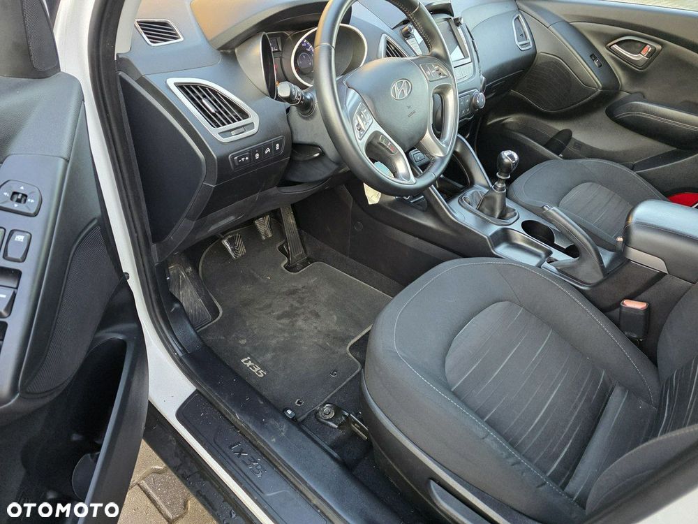 Hyundai ix35 - 10