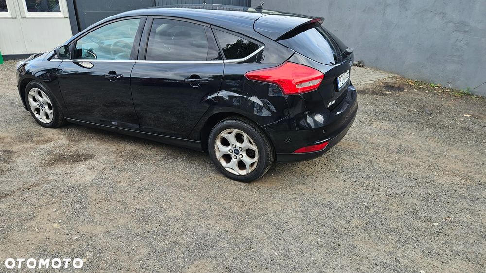Ford Focus 1.0 EcoBoost Titanium ASS - 3