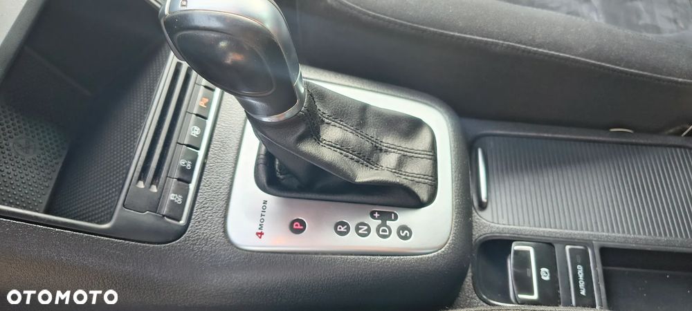 Volkswagen Tiguan 2.0 TDI 4Mot Perfectline R-Style DSG - 15