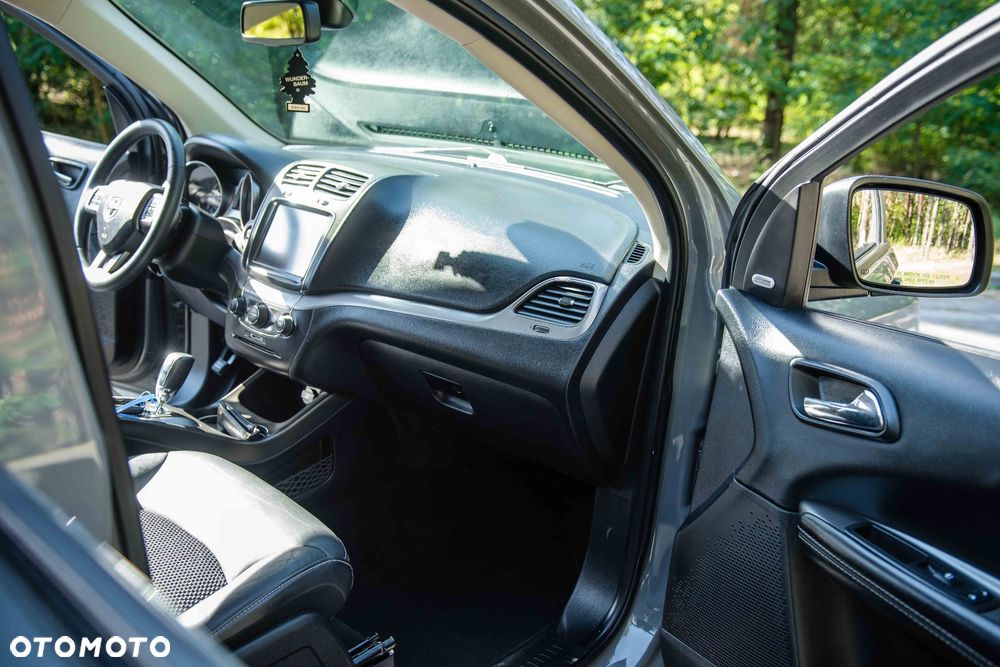 Dodge Journey - 17