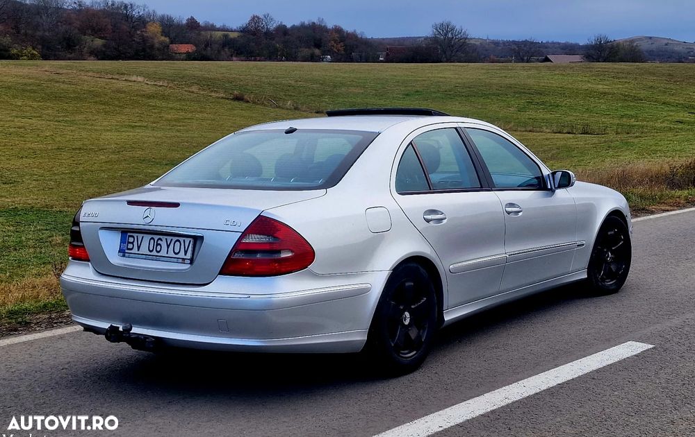 Mercedes-Benz W111 - 6