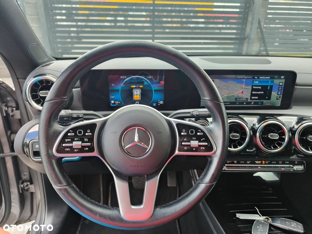 Mercedes-Benz CLA - 17