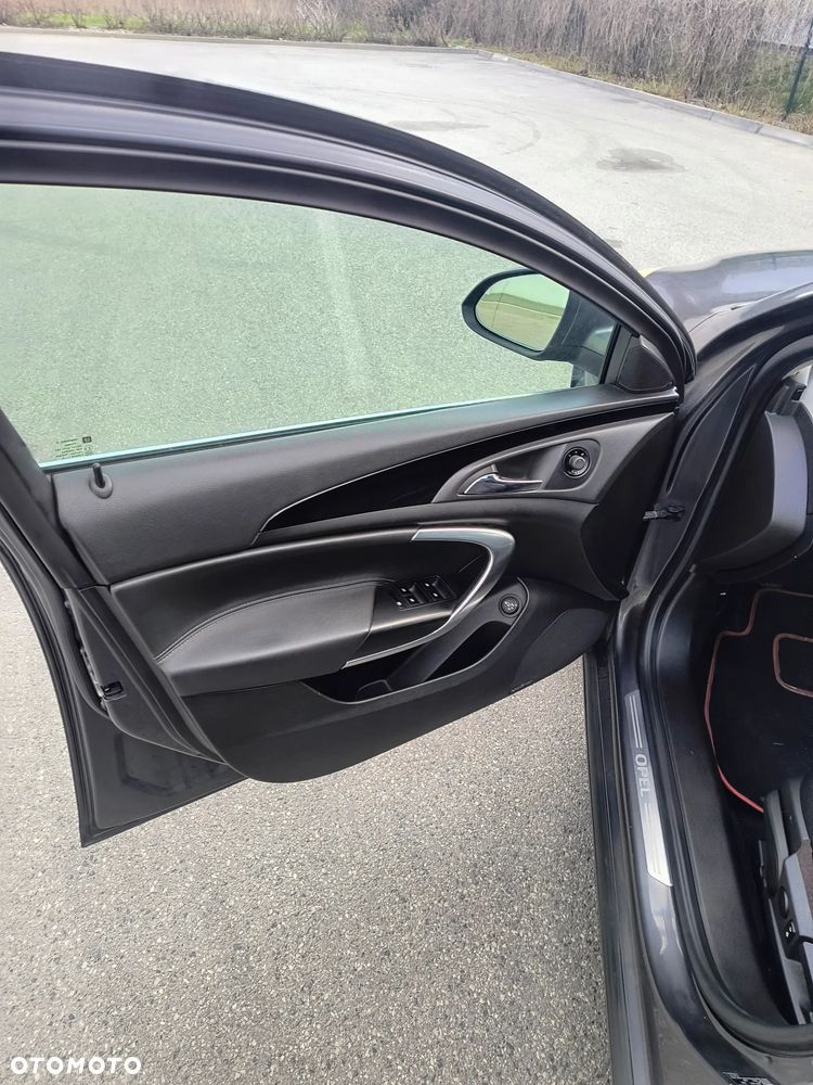 Opel Insignia 2.0 CDTI Cosmo - 16