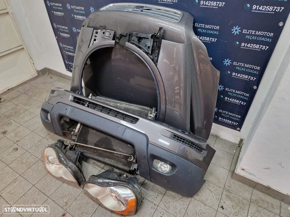 Frente completa usada VOLVO XC90 2.4 D5 XENON parachoques capot oticas guardalamas XC 90 - 2