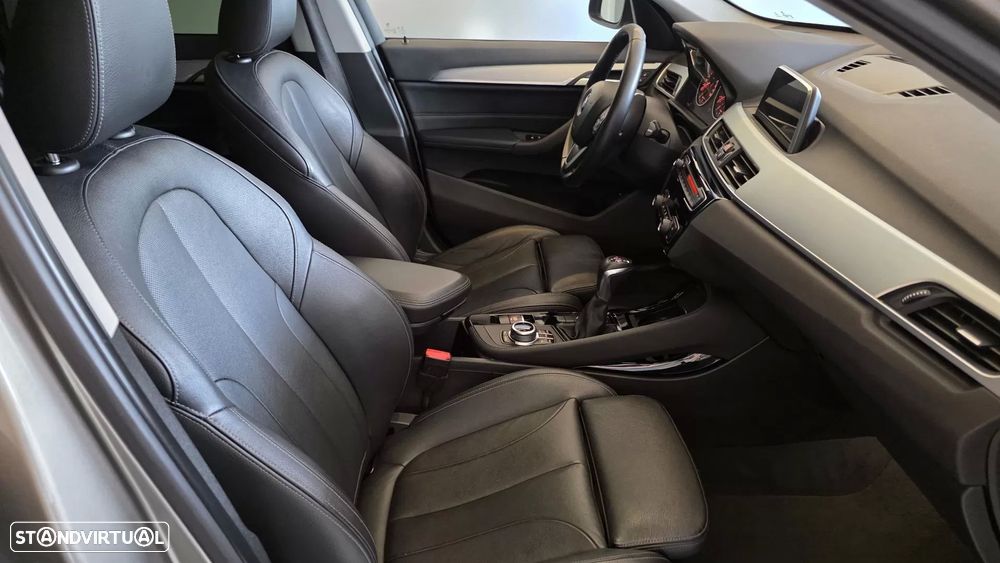 BMW X1 18 d sDrive Auto Line Sport - 46