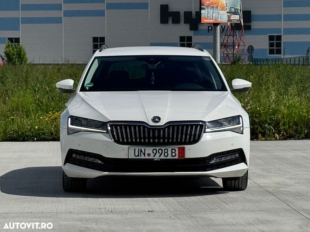 Skoda Superb 2.0 TDI DSG Sportline - 2