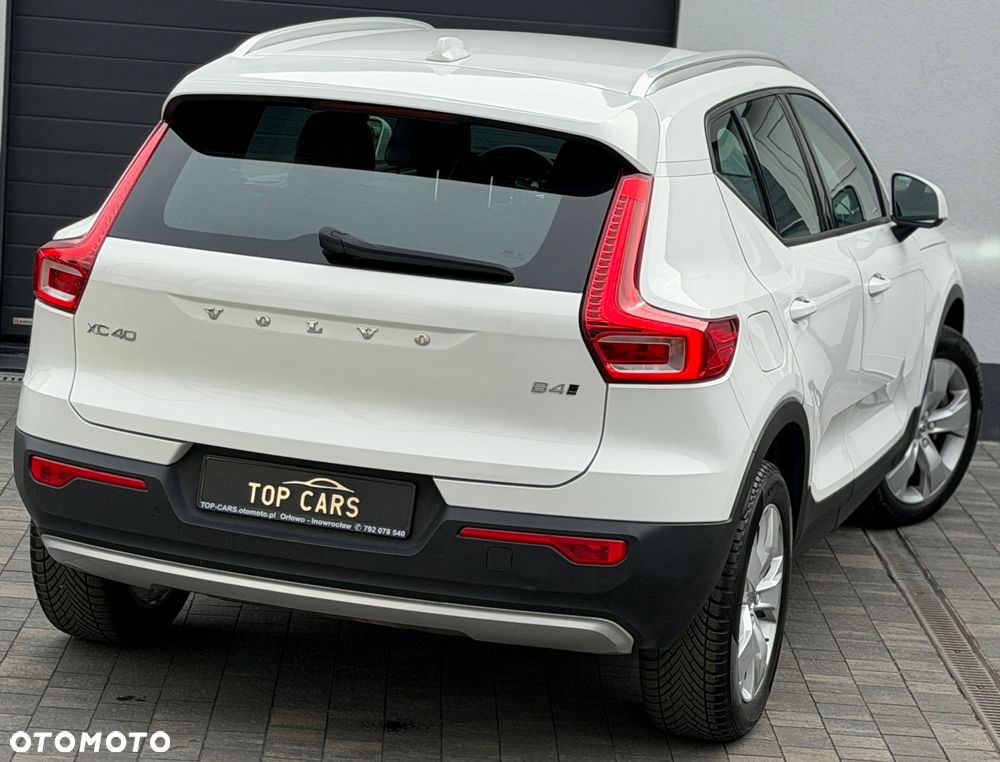 Volvo XC 40 B4 B DKG Momentum Pro - 30