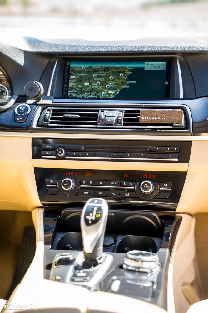 BMW 525 d Line Luxury Auto - 32