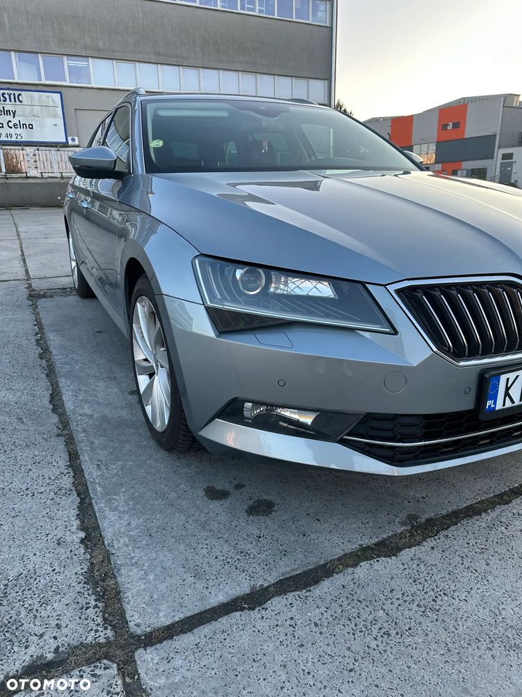 Skoda Superb 2.0 TDI Style DSG7 - 20