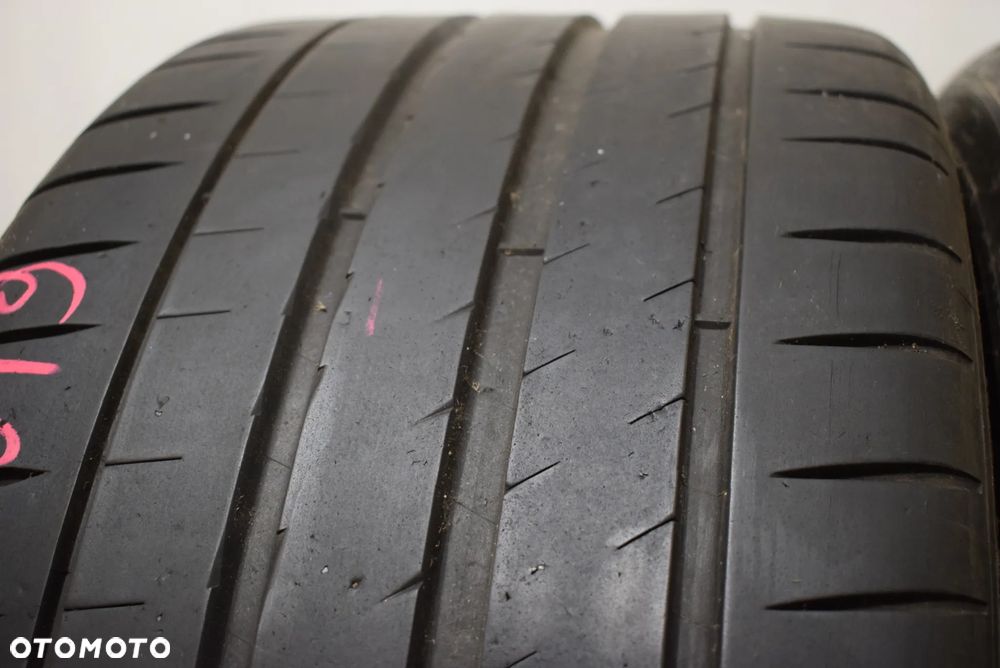 R20 275/30 Michelin Pilot Sport 4S - 2