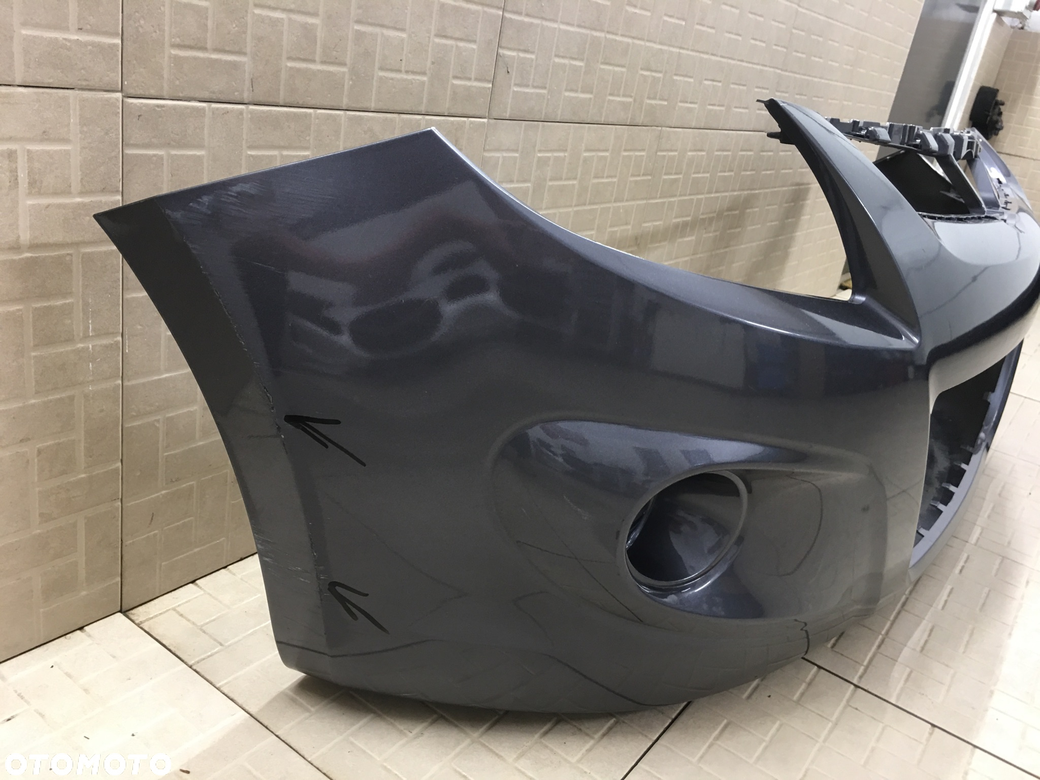 Hyundai i20  Zderzak Przedni Przód 08-12r  86511-1J000 - 2