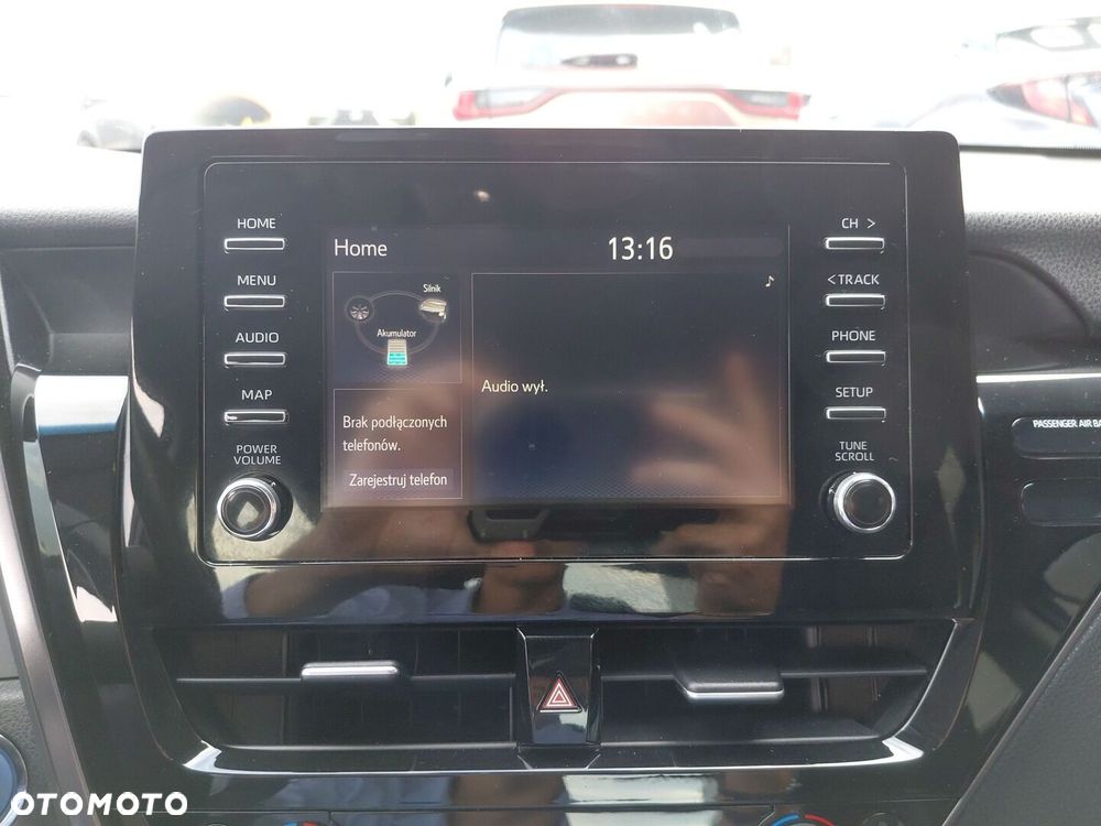 Toyota Camry 2.5 Hybrid Comfort CVT - 18