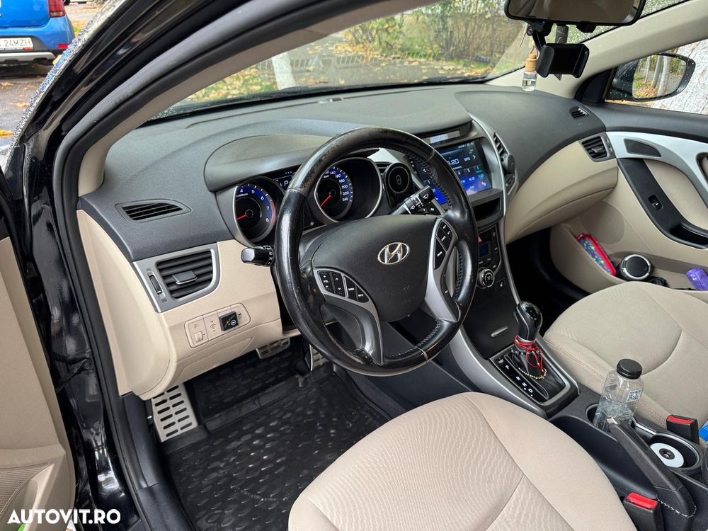 Hyundai Elantra 1.6 MPi Aut. Highway+ - 8