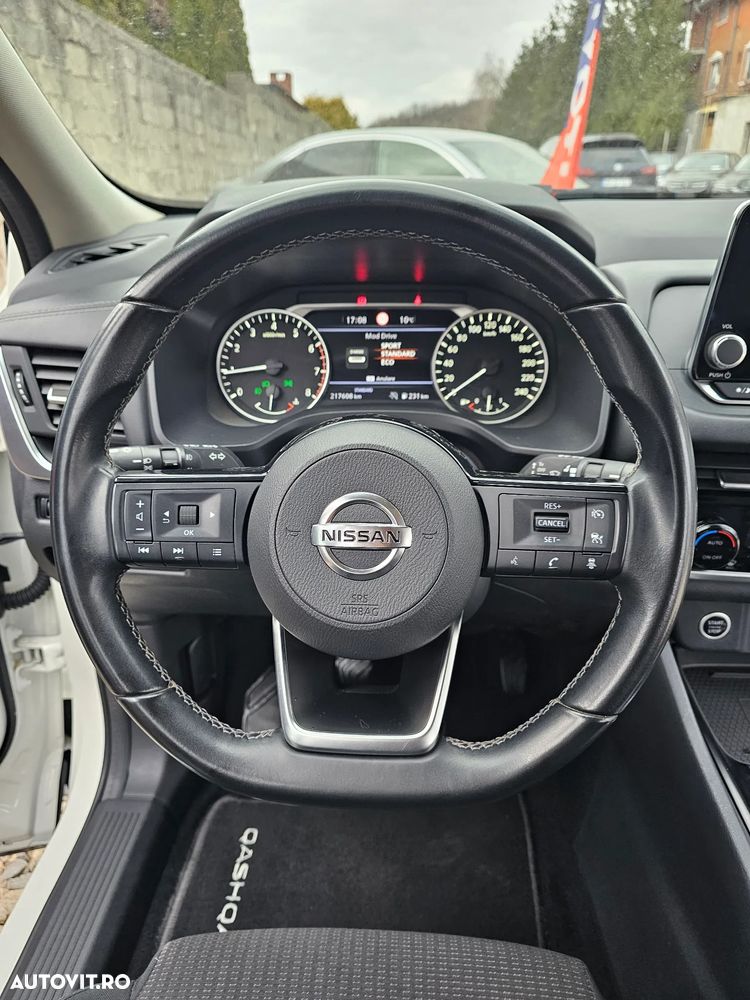 Nissan Qashqai 1.3 DIG-T MHEV Tekna - 37