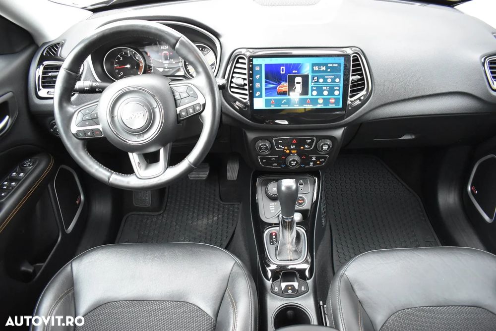 Jeep Compass 2.0 M-Jet 4x4 AT Limited - 9