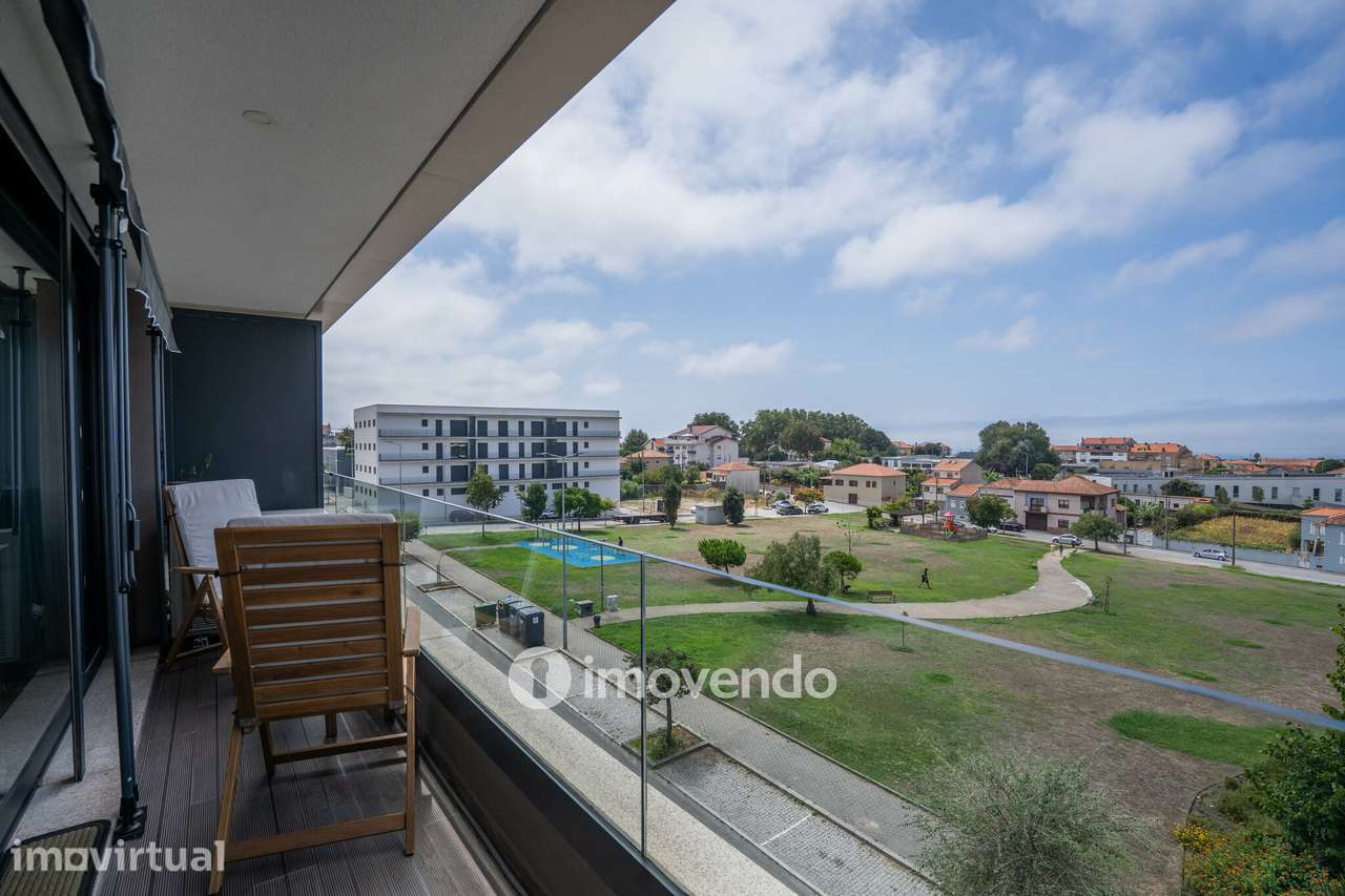 Penthouse T3 com varandas com vista mar e garagem, na Madalena - Grande imagem: 5/36