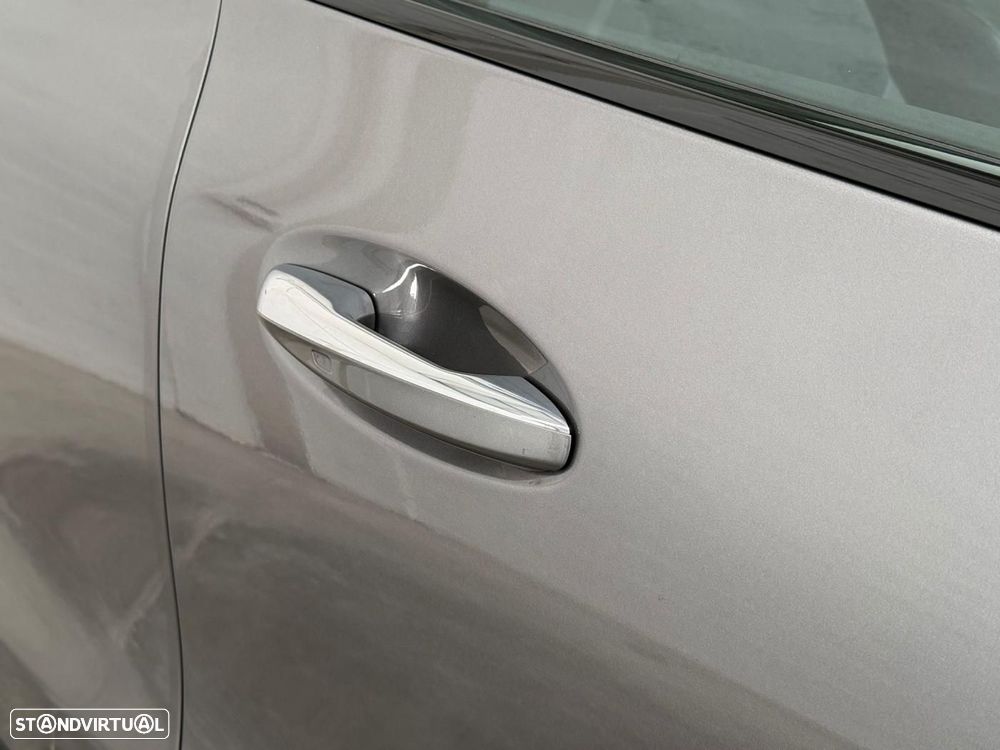 Mercedes-Benz EQA 250 AMG Line - 13