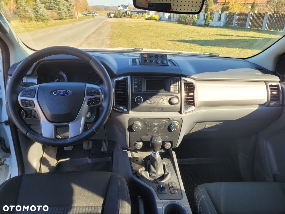 Ford Ranger XLT - 18