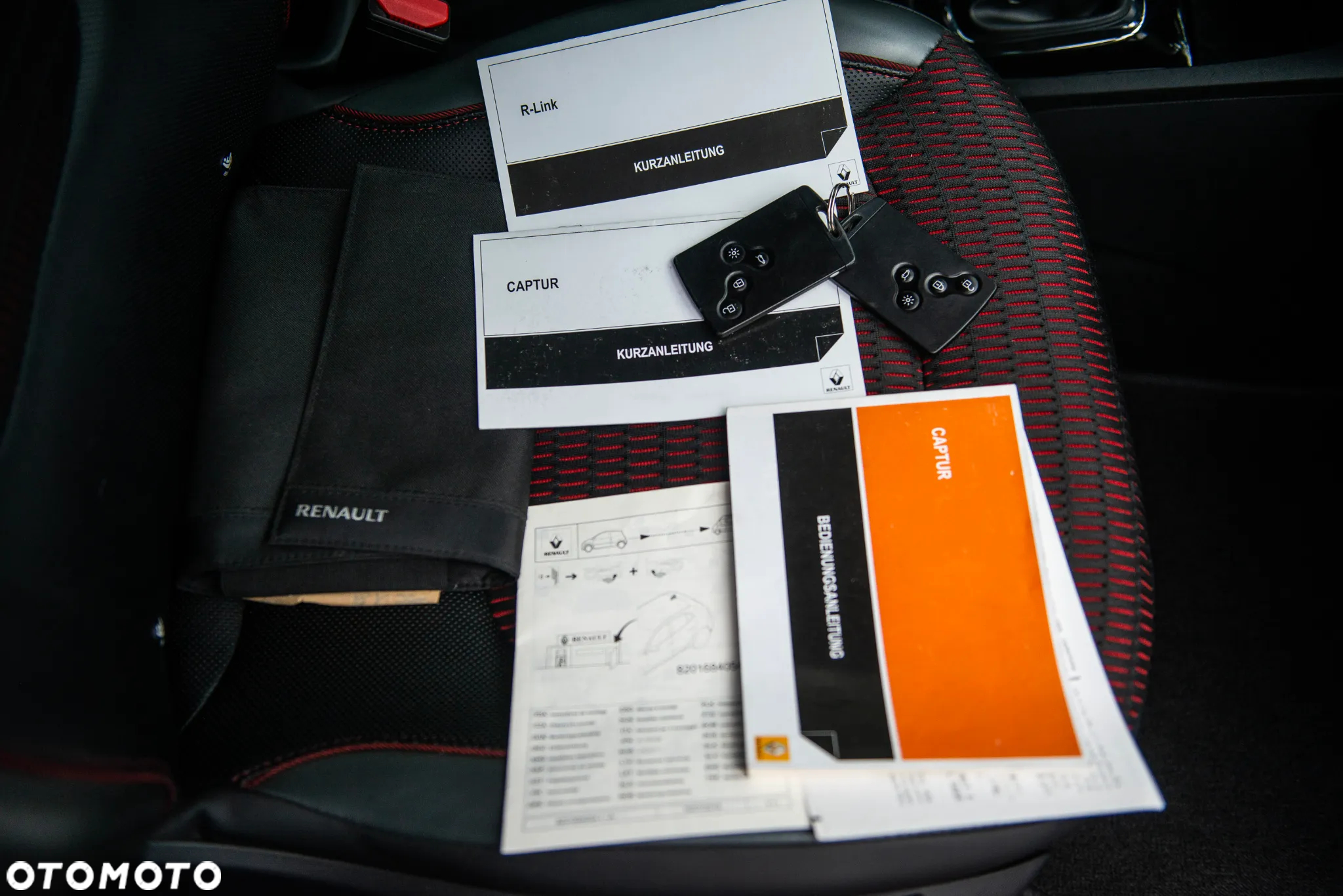 Renault Captur 1.5 dCi Limited EDC - 31