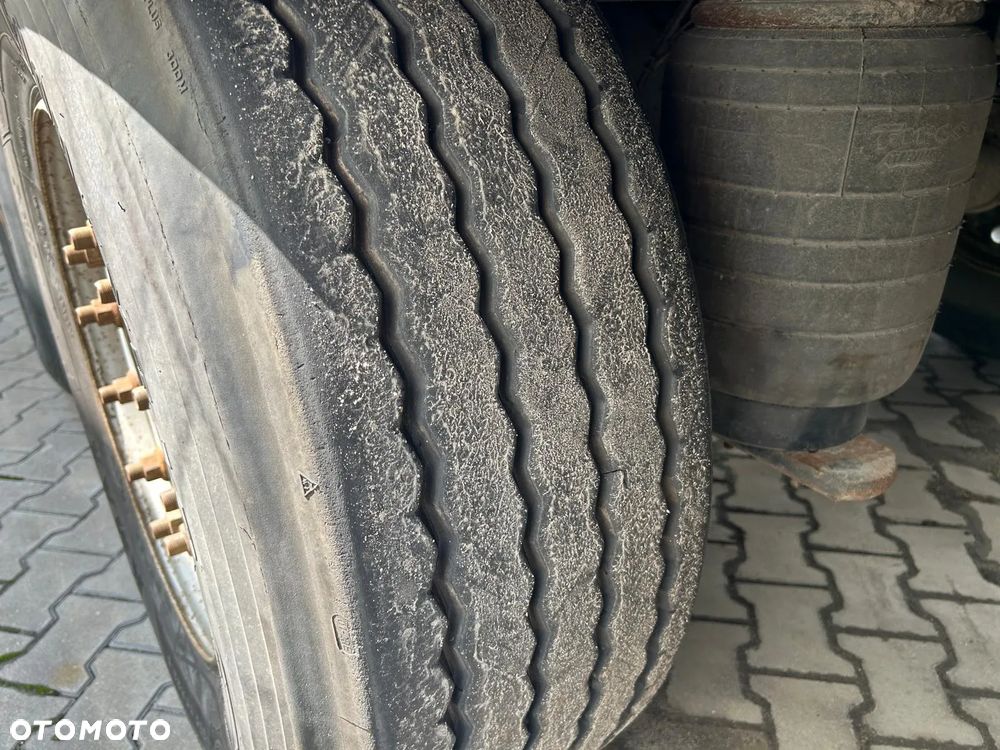Schmitz Cargobull Kwiatówka; ThermoKing SLXi300; szyna STD; uchwyty promowe - 5
