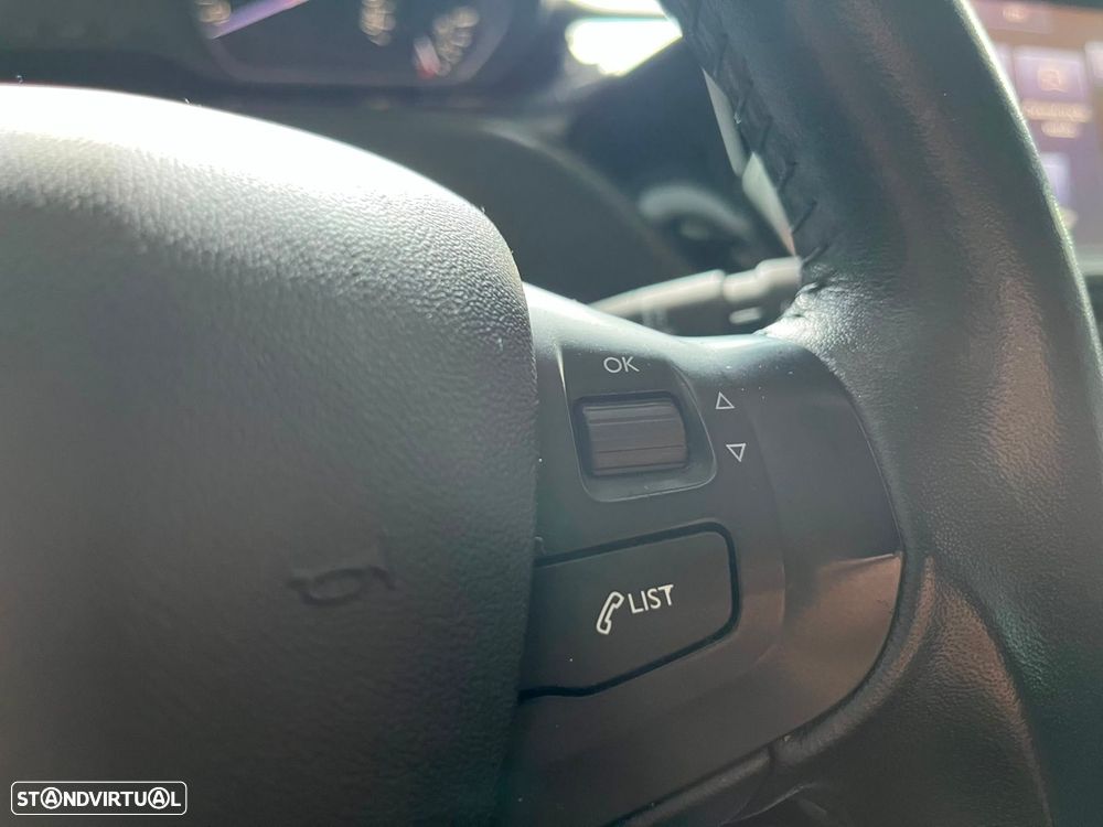 Peugeot 208 1.6 BlueHDi - 26