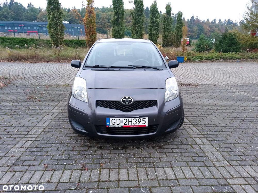 Toyota Yaris - 5