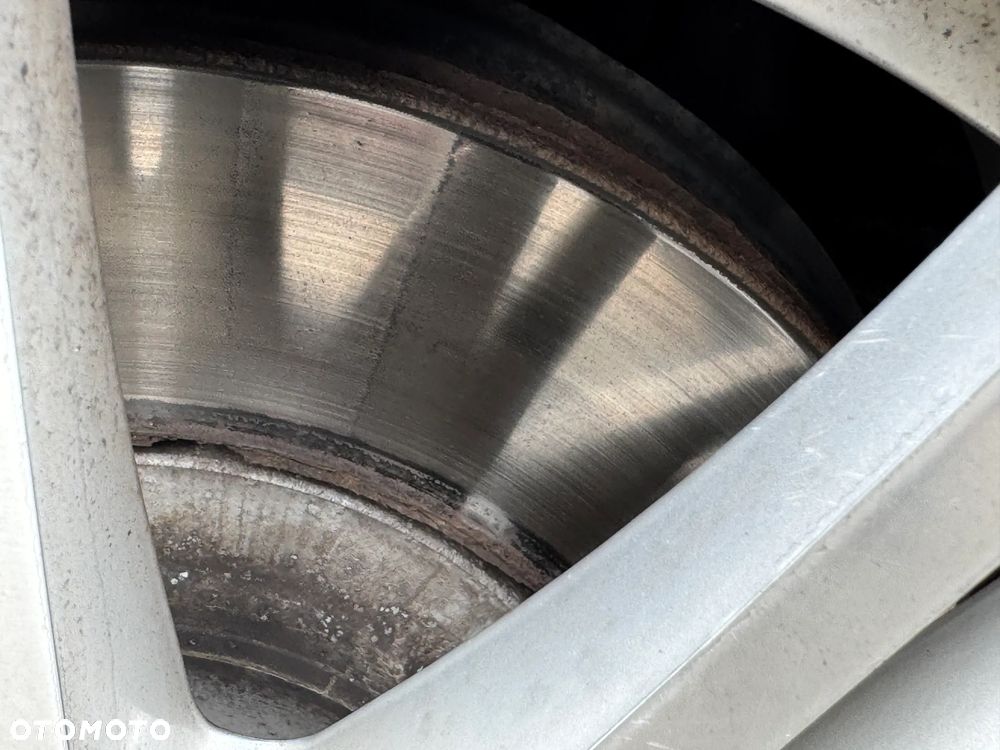 Audi A8 4.2 TDI Quattro - 6