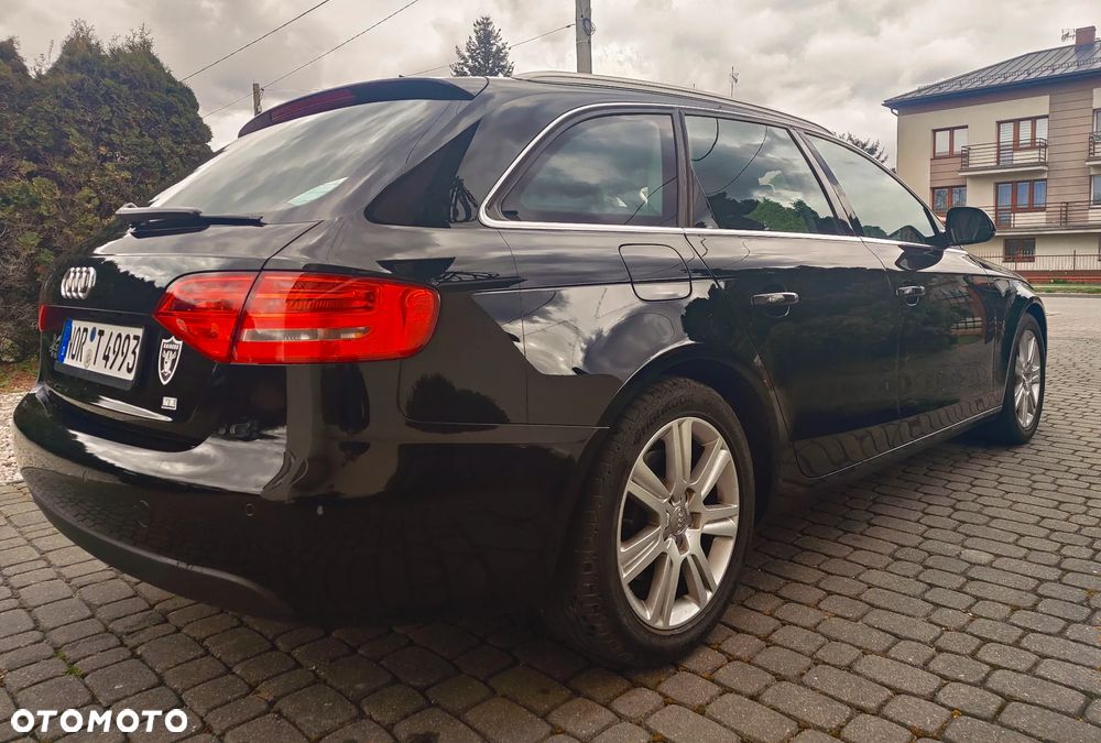 Audi A4 Avant 2.0 TDI DPF Ambition - 6