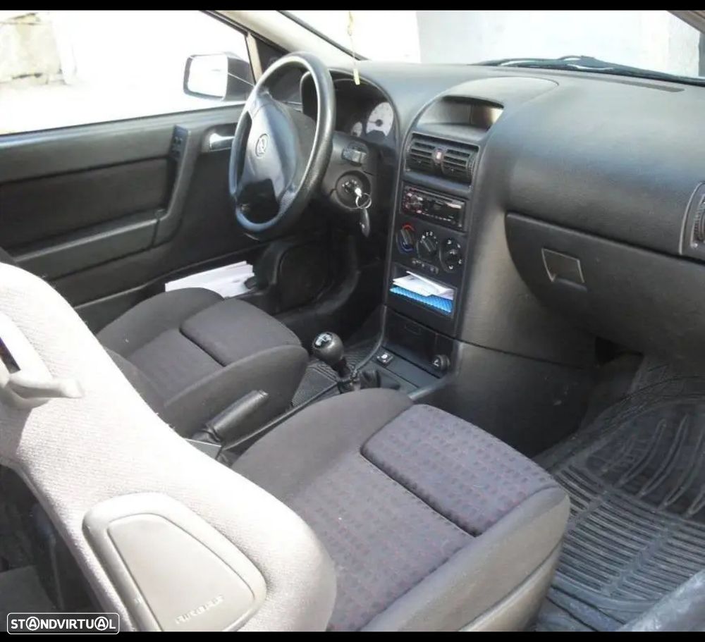 Opel Astra 1.4i 16V Sport - 4