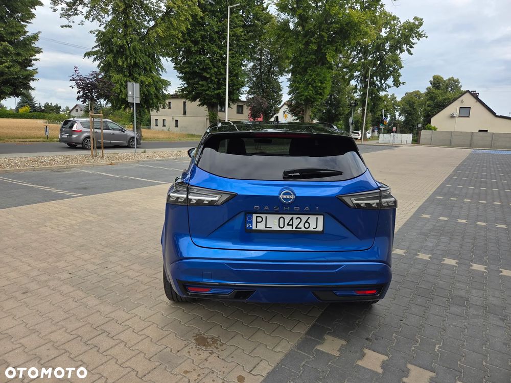 Nissan Qashqai 1.3 DIG-T 4x4 MHEV Xtronic Tekna - 3