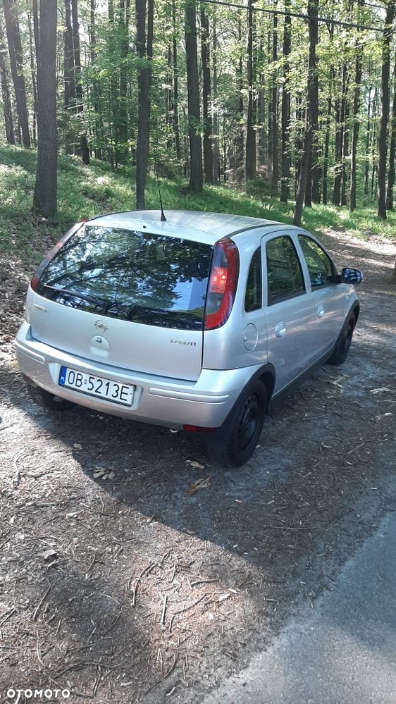 Opel Corsa - 2