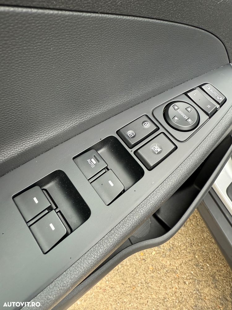 Hyundai Tucson blue 1.7 CRDi 2WD DCT Style - 10