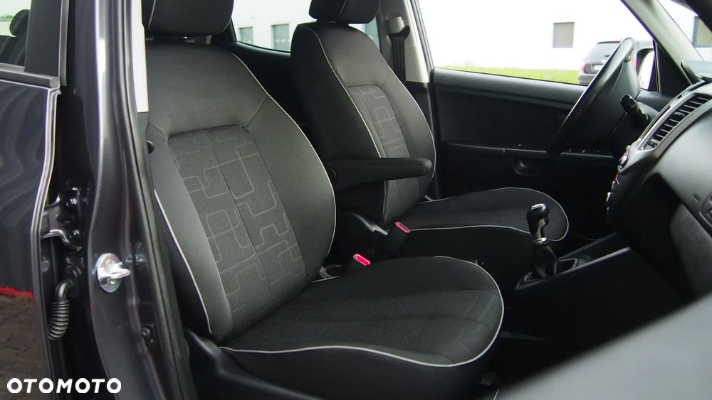 Kia Venga 1.4 CVVT Business Line - 8