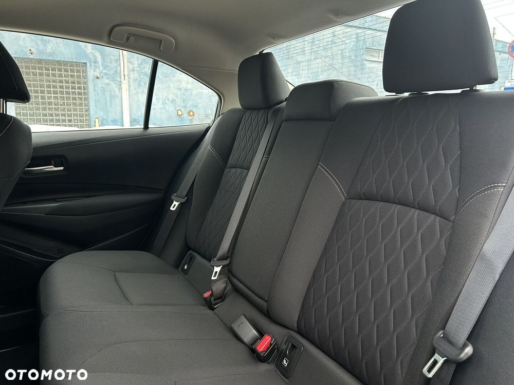 Toyota Corolla 1.8 Hybrid Comfort - 19