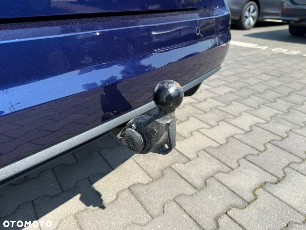 Volkswagen Touran 2.0 TDI BMT Highline DSG - 34