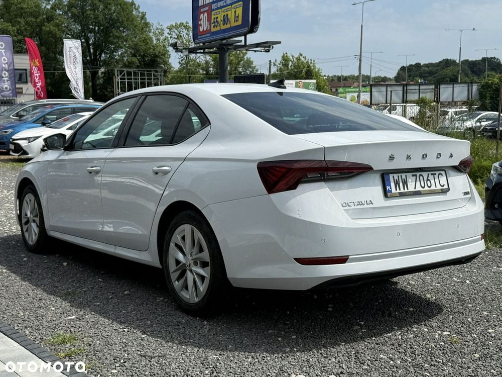 Skoda Octavia 1.5 TSI e-Tec Ambition DSG - 3