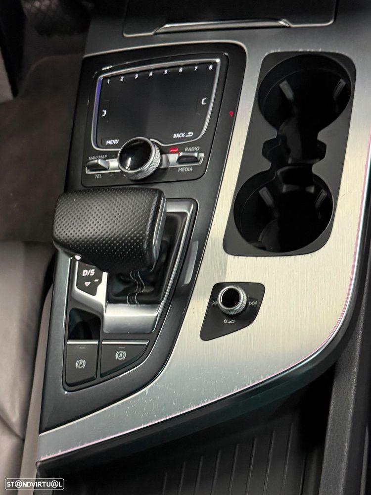 Audi Q7 3.0 TDI e-tron quattro S-line Tiptronic - 19