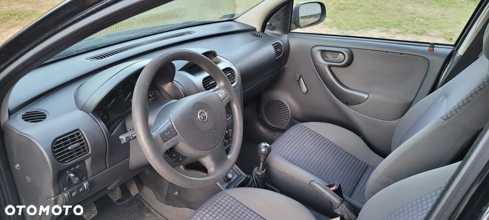 Opel Corsa - 10