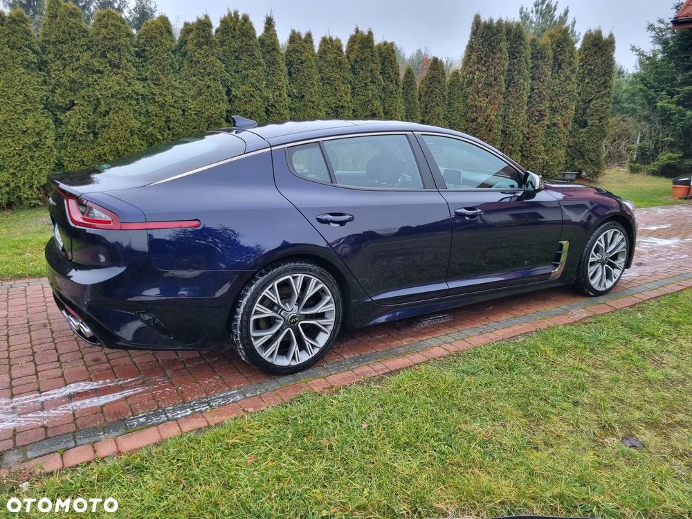 Kia Stinger 2.0 T-GDI GT Line - 14