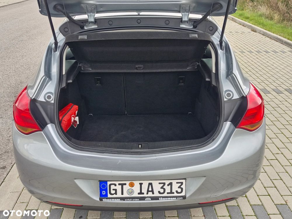 Opel Astra IV 1.4 Enjoy - 27