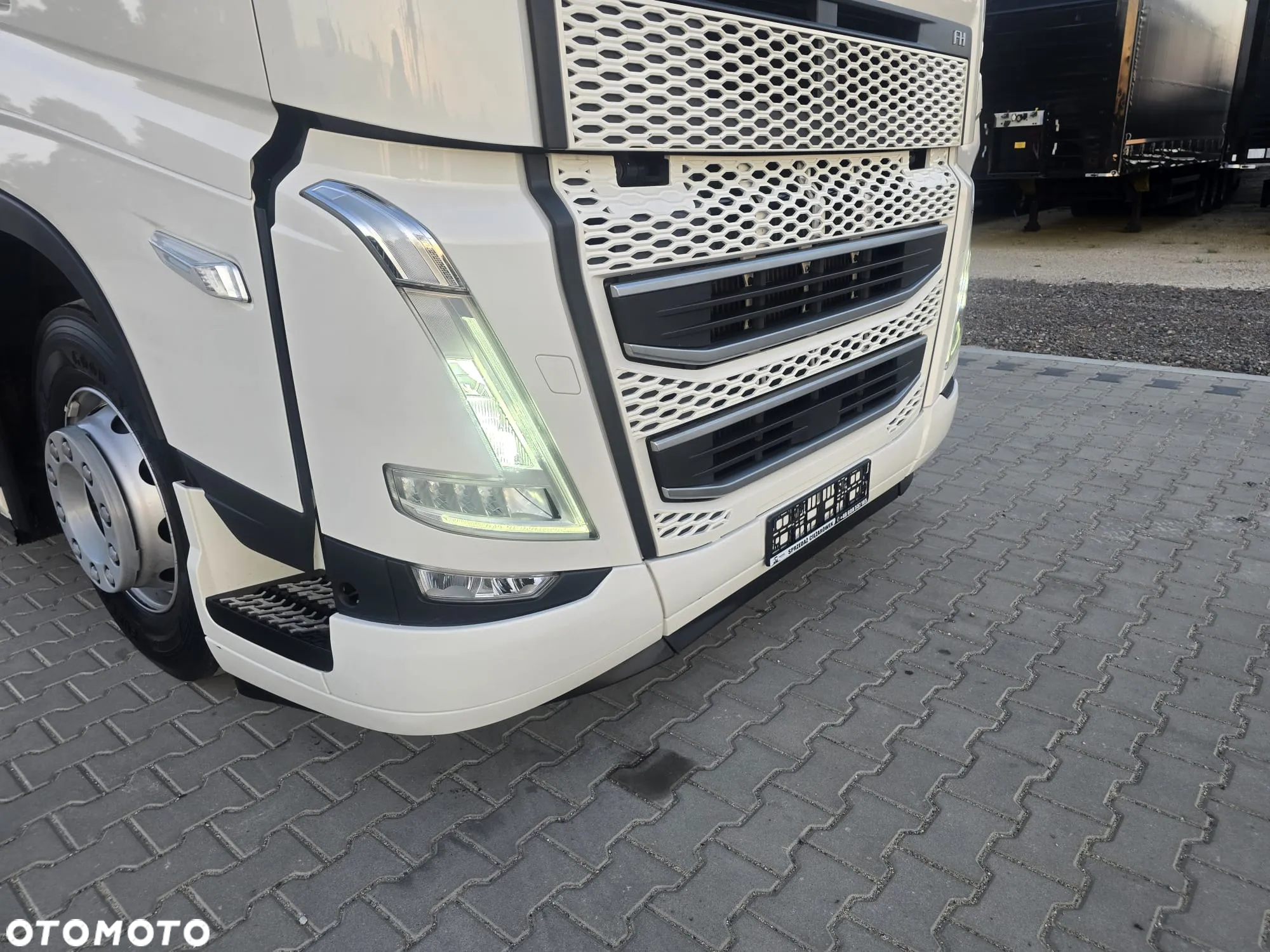 Volvo FH / 500 / EURO 6 / ACC / NOWY MODEL - 24
