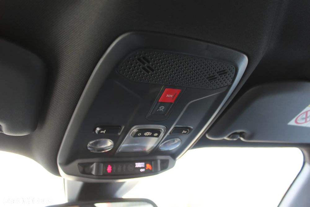 Peugeot 2008 PureTech 100 Active - 22