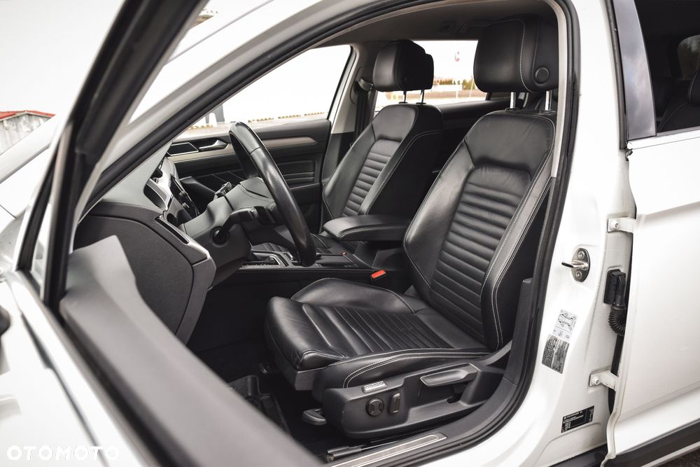 Volkswagen Passat Alltrack 2.0 TDI SCR 4Mot DSG - 7