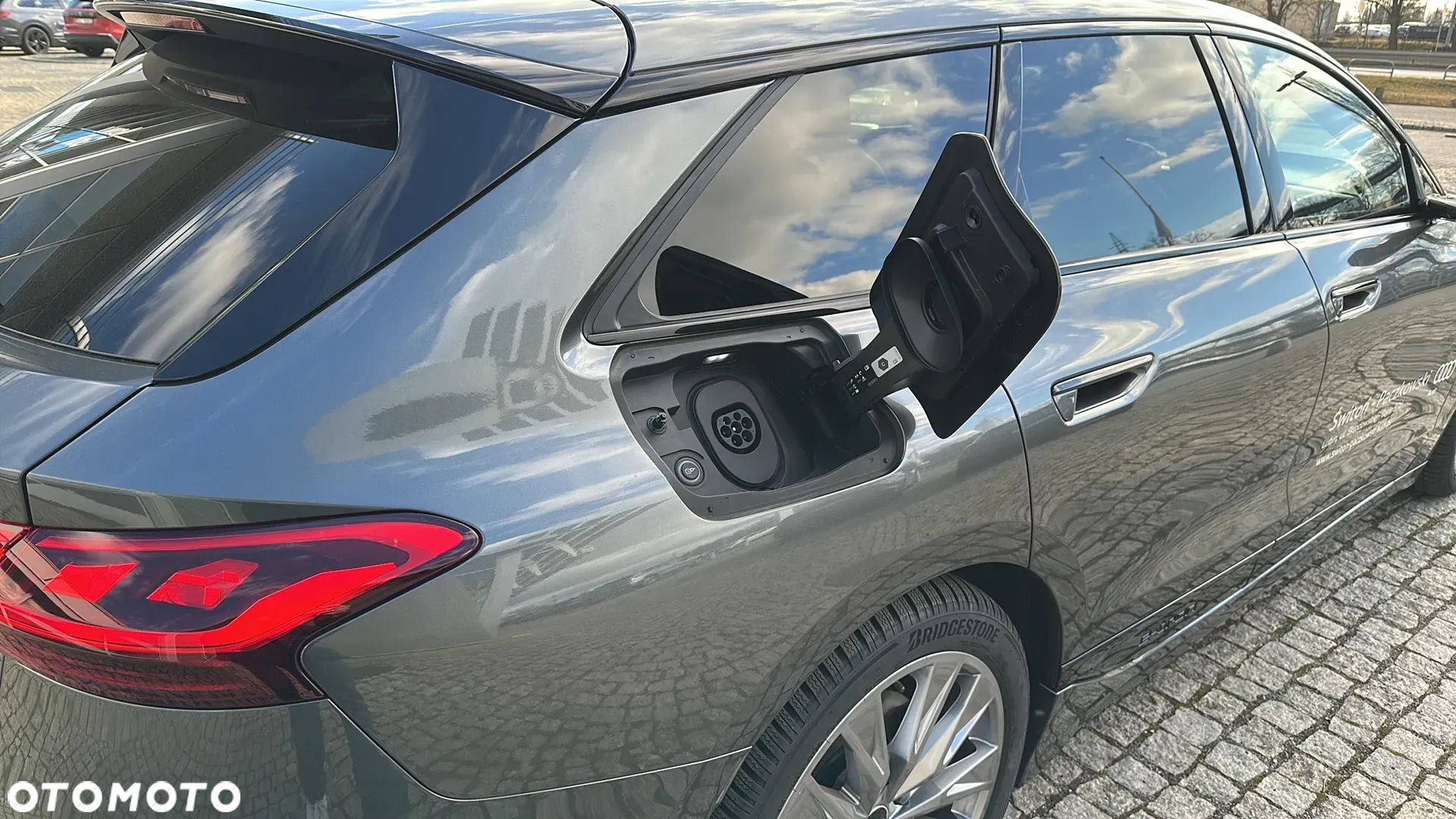 Audi e-tron - 21