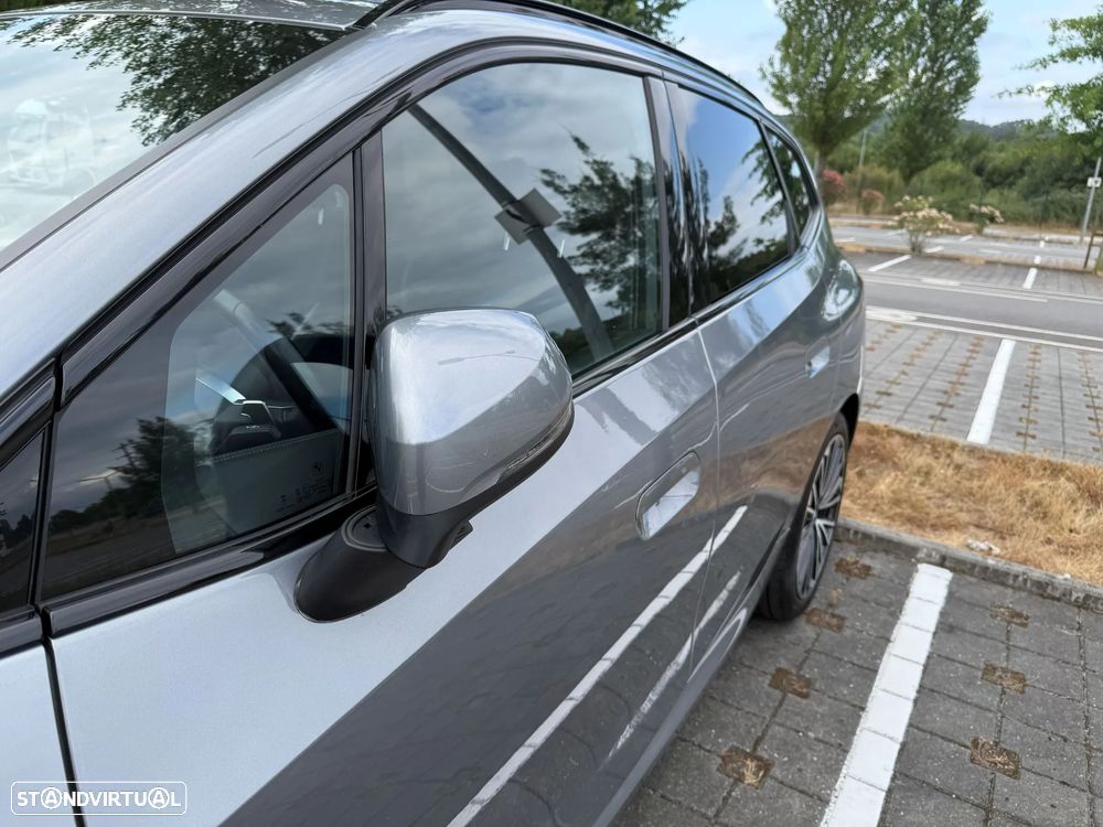 BMW 218 Active Tourer d Pack Desportivo M Auto - 26