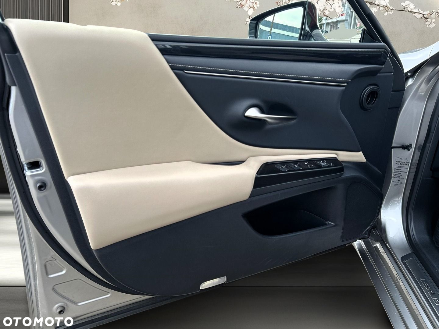 Lexus ES - 23