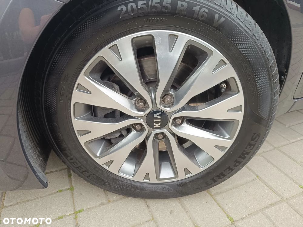 Kia Ceed 1.6 CRDi XL - 19