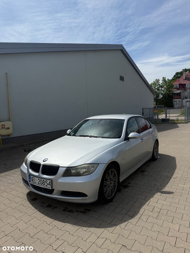 BMW Seria 3 318d - 2