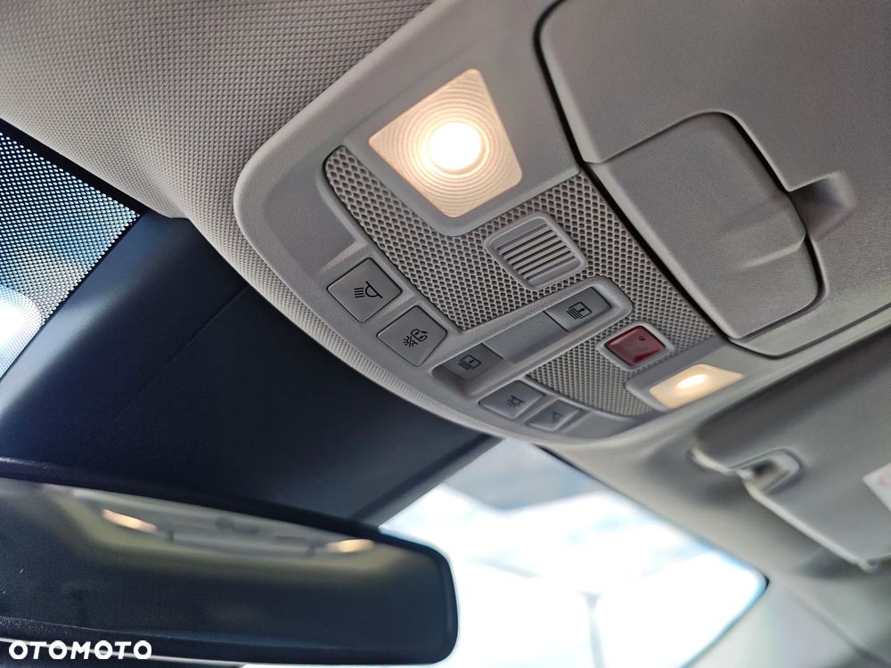 Ford S-Max 2.0 EcoBlue TITANIUM - 40