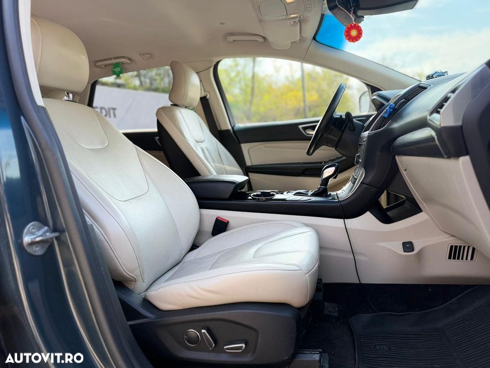 Ford Edge 2.0 TDCi Powershift Titanium - 7